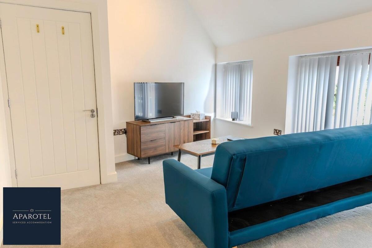 Aparotel Serviced Apartments - Stonehenge, Amesbury Town Centre Quarto foto